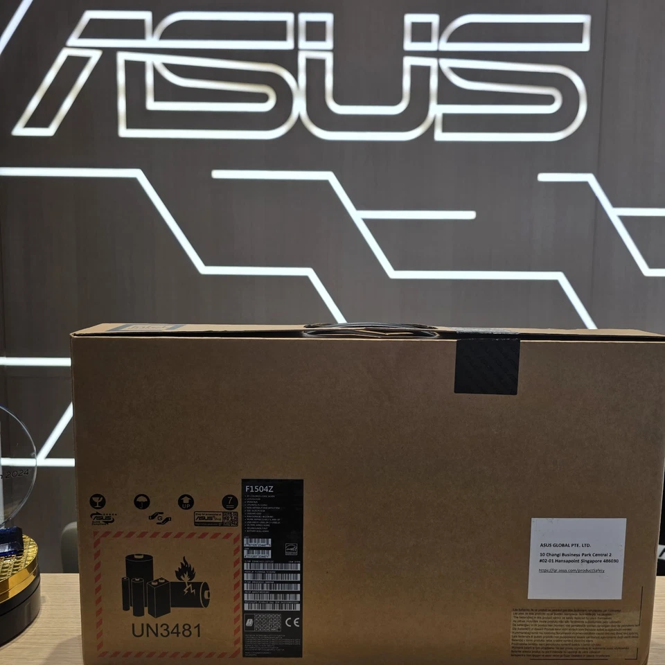 ASUS Notebook F1504ZA-NJ429W Intel Core i5-1235U 15,6" 16GB SSD 512 Win 11 H - Immagine 3 di 4