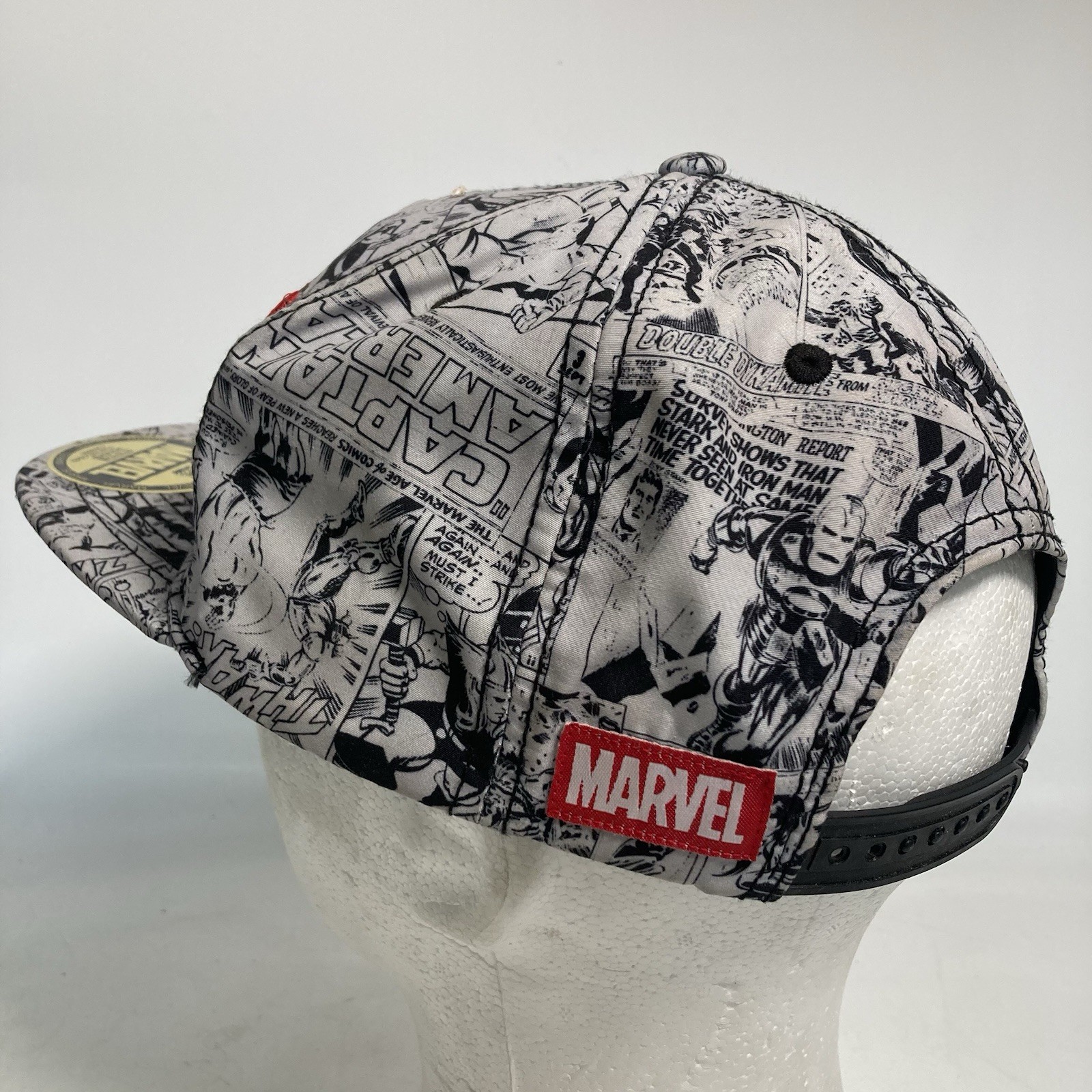 Marvel Logo & Comic Pattern Snapback Baseball Cap… - image 5
