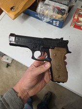 L K LARAMI Beretta Z-MATIC BERETTA Vintage 1985 Toy Gun