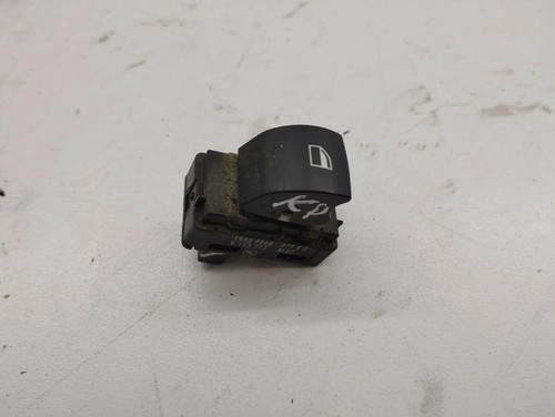 BMW 5 Touring E61 Schalter für Fensterheber hinten links PA6GK20GF10 31181760