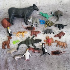 27 Pack Plastic Animal Multicolor Toys Set