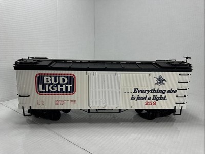 Delton Locomotive Works Bud Light Reefer Car For Train Set Layout #253