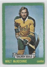 1973-74 O-Pee-Chee Dark Back Walt McKechnie #152 0a1
