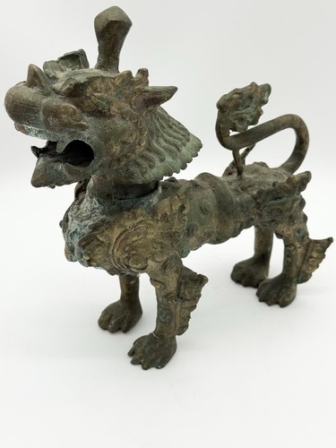 Antique Bronze Tibetan Buddhist Temple Lion Foo Dog Kylin 10” H X 9-1/2” L