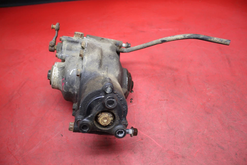 Suzuki Quadrunner 1988 4x4 diferencial delantero (caja rota) (piezas o reparación) Foto 2 de 4