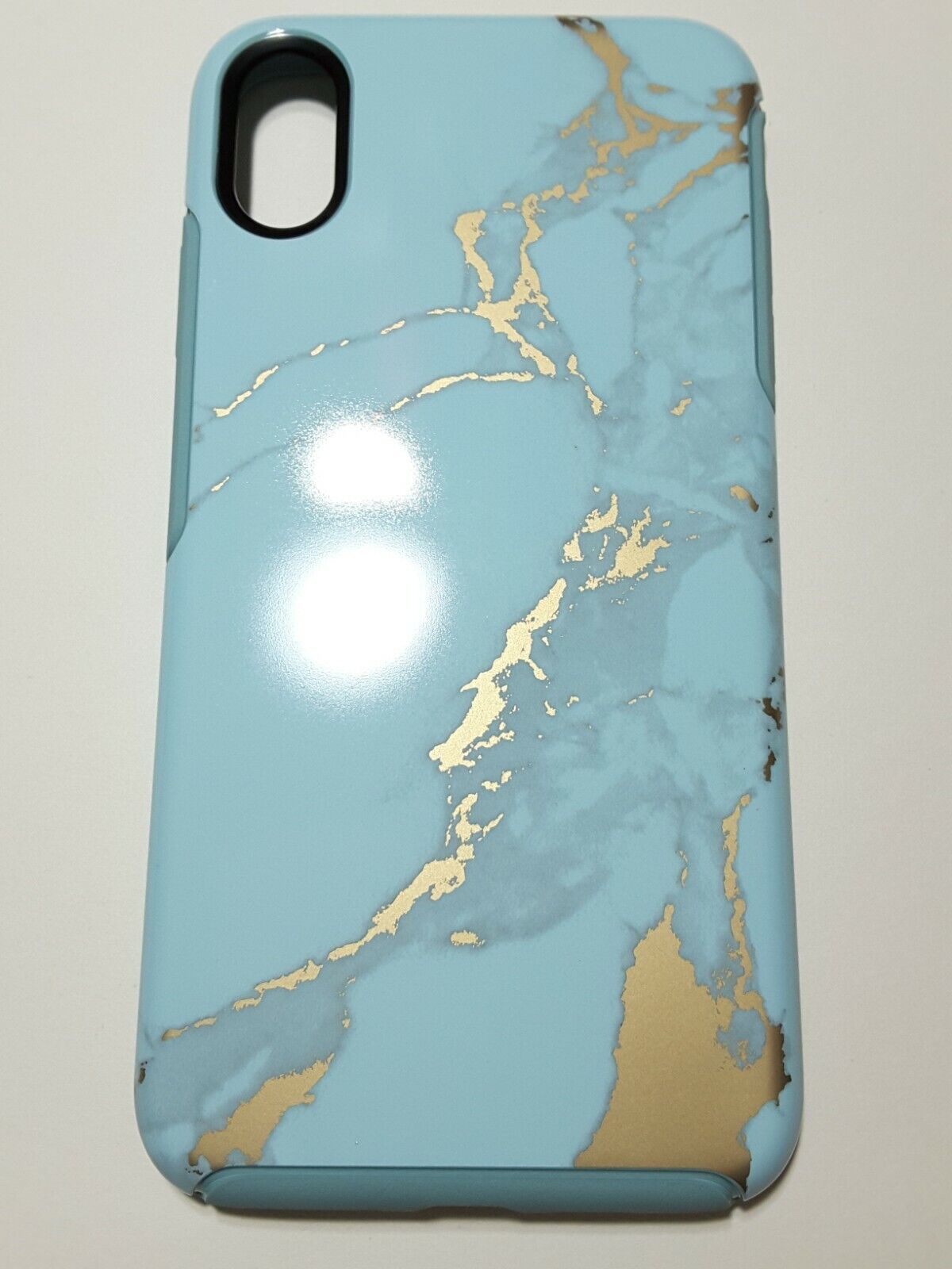 Foto 1 di 12