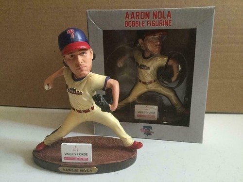 PHILLIES Aaron Nola Bobblehead ELIGE UN AÑO 2018-STAR WARS 2019 NUEVO EN CAJA SGA - Imagen 3 de 3