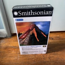 Smithsonian Glow In The Dark Giant Volcano Earth Science Kit New