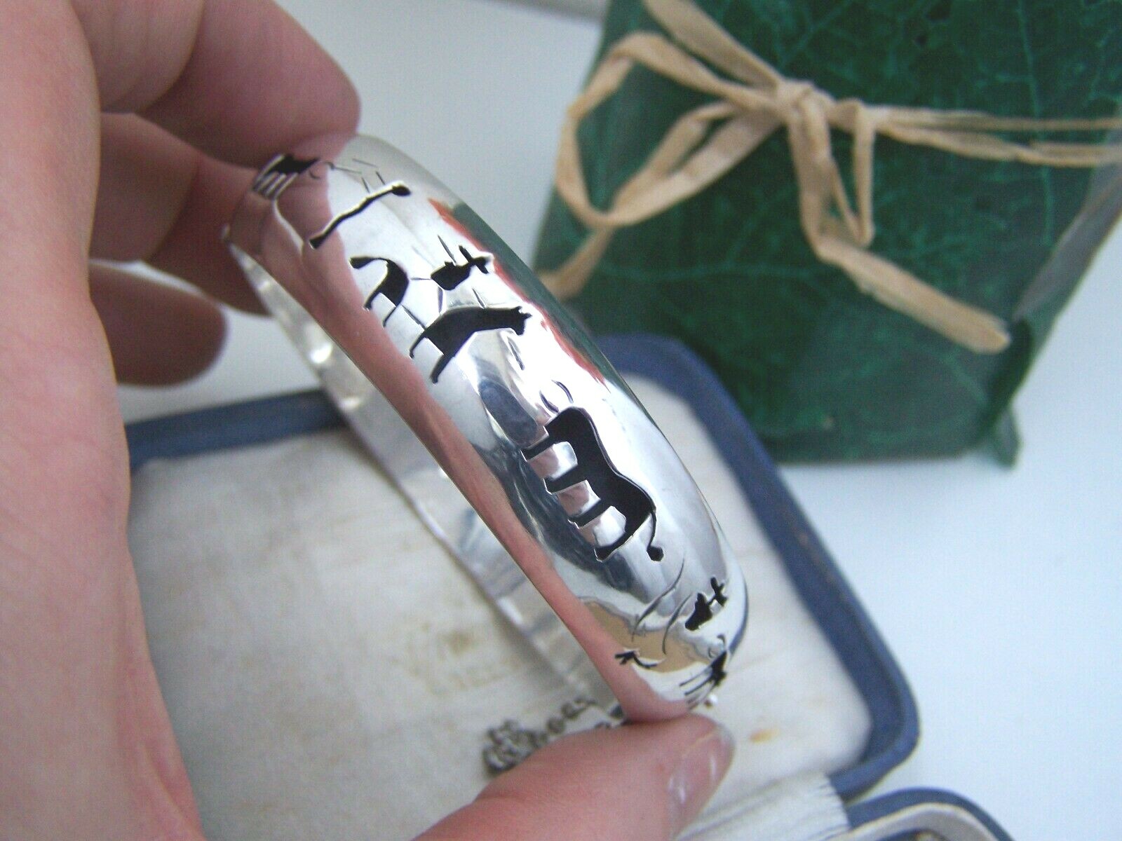 MODERNIST SOLID STERLING SILVER HINGED BRACELET B… - image 3