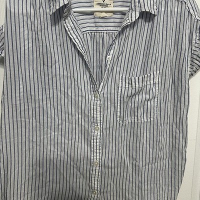 American Eagle Women's Blue and White Shirt