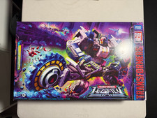 Transformers Toys Generations Legacy Series Titan Cybertron Universe Metroplex