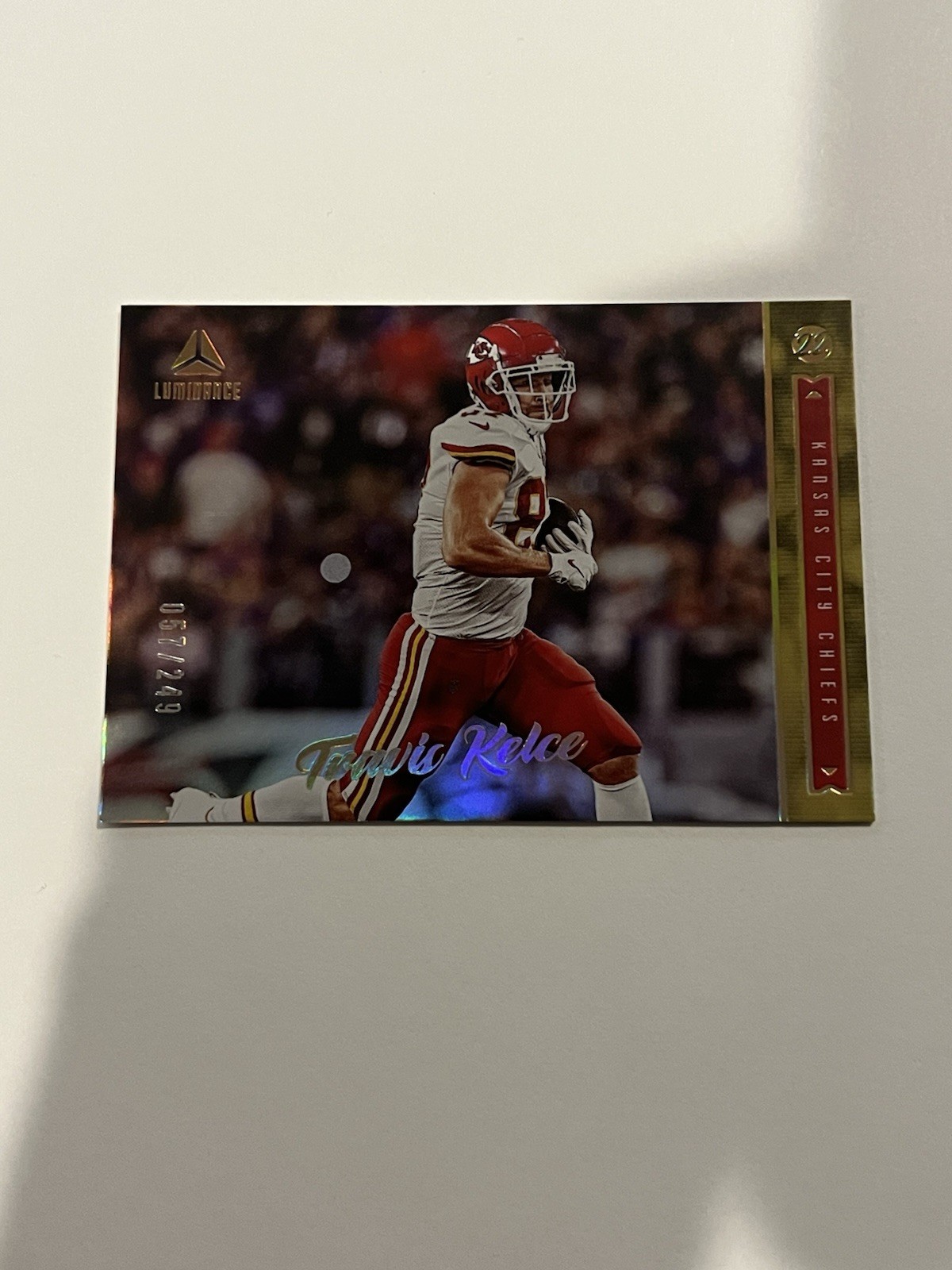 2022 Panini Luminance #97 Travis Kelce Gold /249