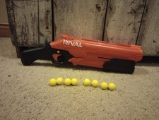 Nerf Rival Takedown XX-800 Works Includes 8 Rival Rounds