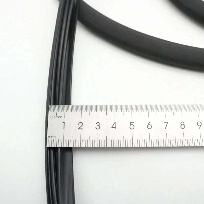 Weatherstrip Sliding Roof For Toyota Land Cruiser LC100 Lexus LX470 63251-60062 - Image 4 of 4