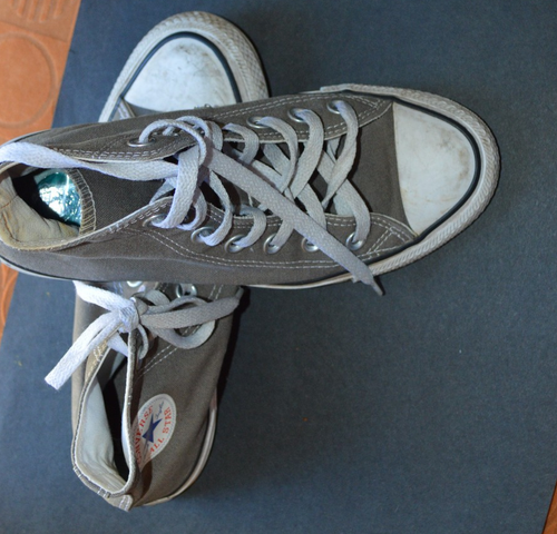 Converse Chuck Taylor All Star HIGH TOP Sneaker zum Schnüren grau Größe 4 Schuhe - Bild 3 von 4