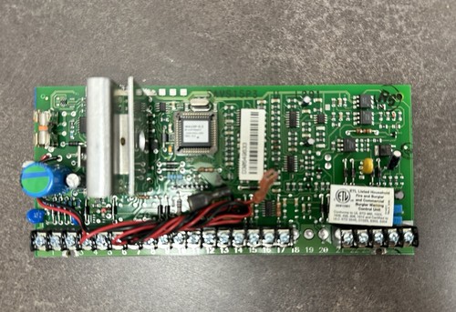 Honeywell VISTA-15P Alarm Control Panel Board Only SAVS15P53 W/ Manuals - Picture 2 of 6