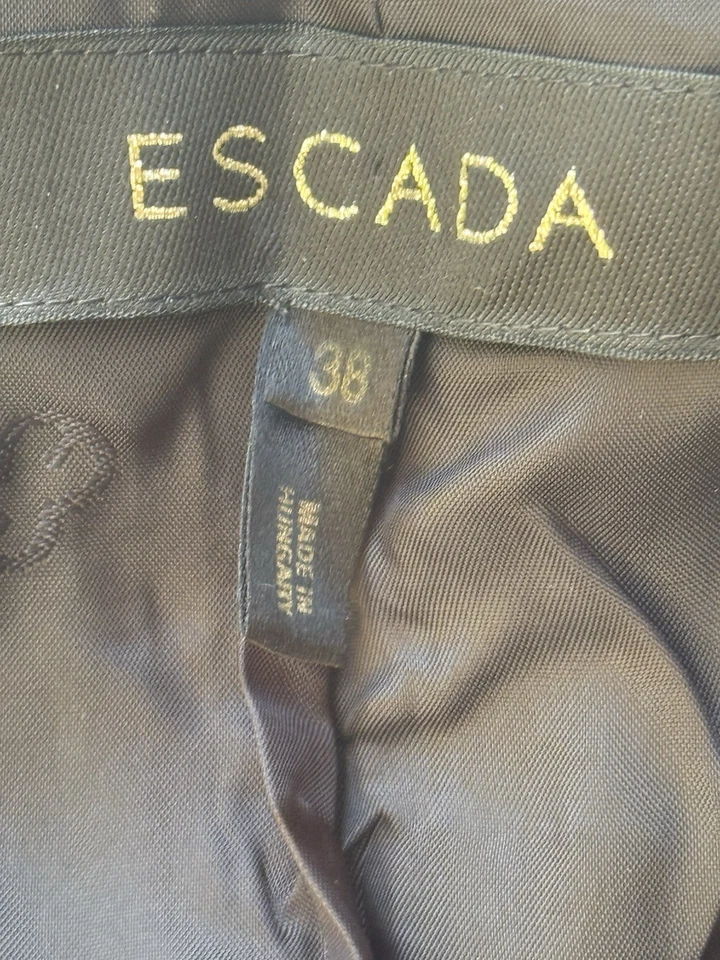 Blazer y pantalón traje ESCADA negro brillante con lazo de esmoquin talla 38 (M) cóctel femenino Foto 2 de 4