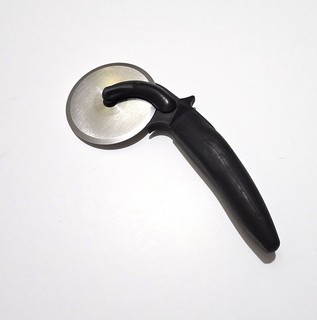 Cutco Pizza Cutter