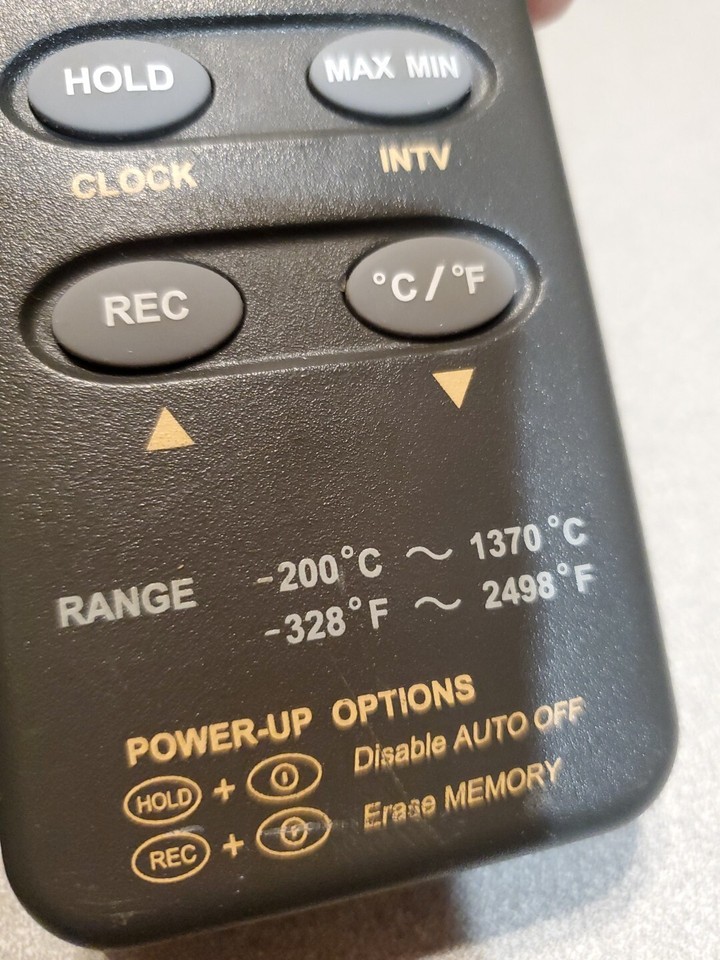 Omega HH309A data logger thermometer Unit Only No Cables Or Battery