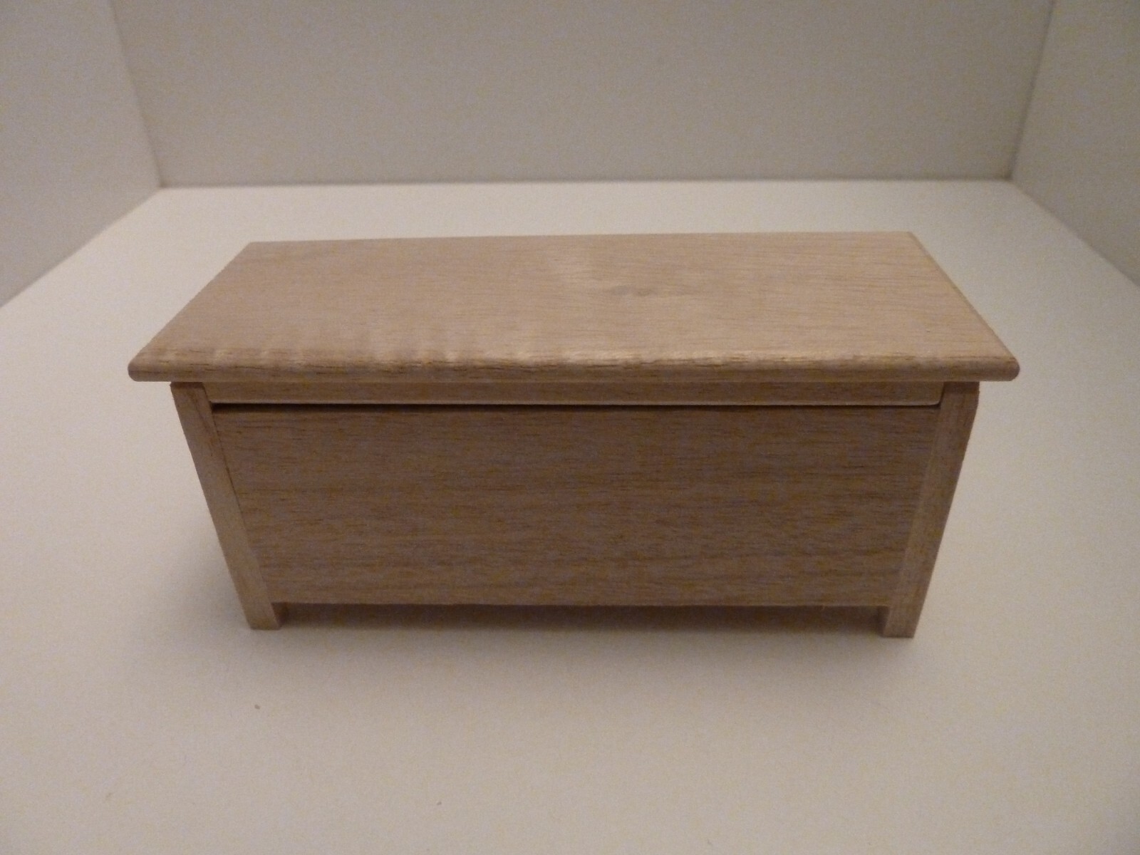 Dolls House Blanket Chest Unfinished Bedroom Furniture Miniature 112th