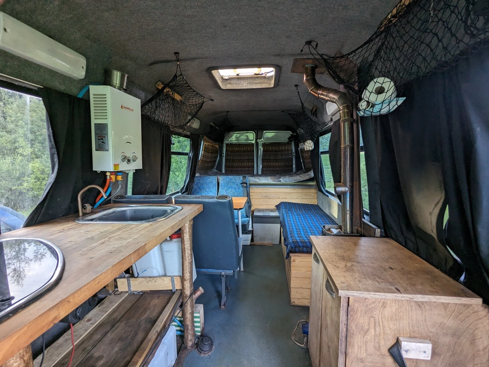 Iveco Daily Extra Long LWB Camper Van - Picture 14 of 22