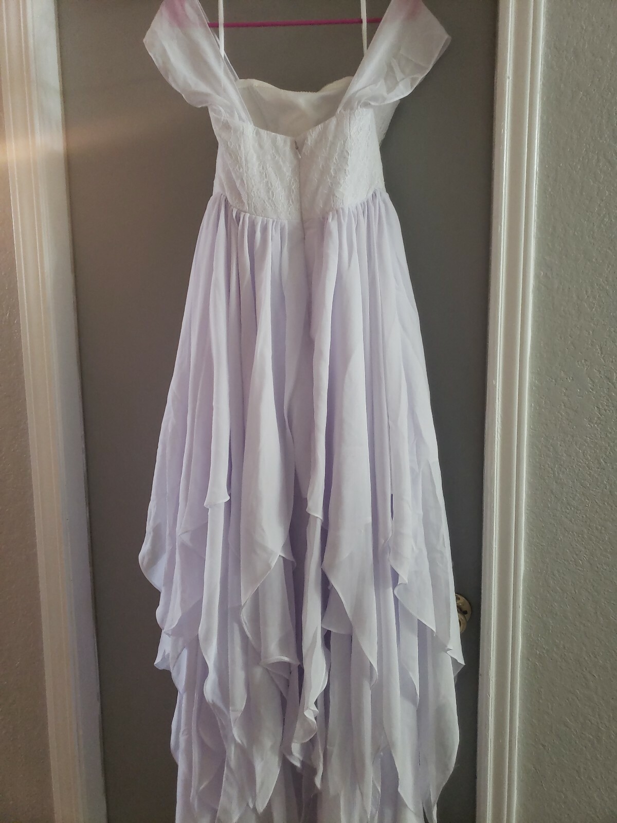 Picture 3 of 6