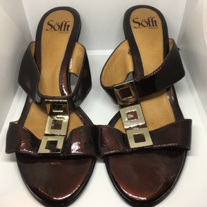 sofft womens sandals