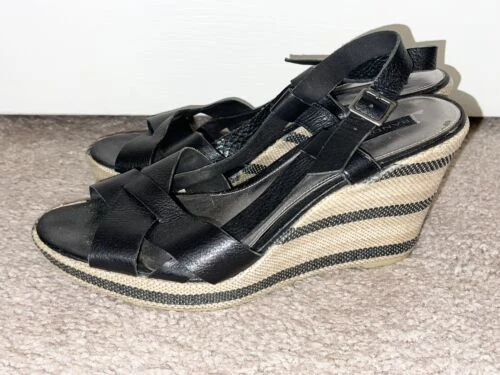 Bandolino Women's Striped Sandals