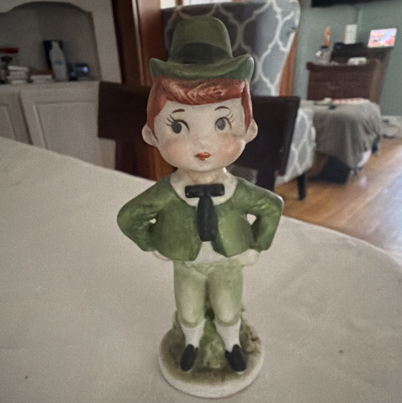 Vintage Lefton Irish Leprechaun with Hat, 1 Pc