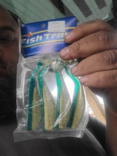 Fish Trap Swimbait Lures 5 Pack Plastic Green/Yellow Glitter Fish Shape