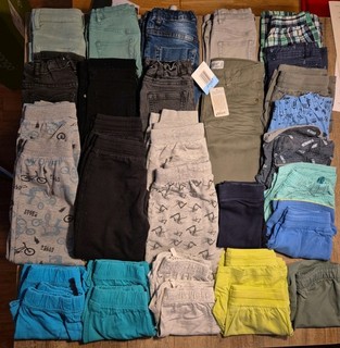 Kleiderpaket Hosen Junge Gr. 110/116 Konvolut 31 Teile