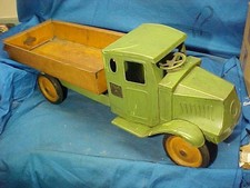 1920s STEELCRAFT Pressed Steel Toy MACK DUMP TRUCK 26