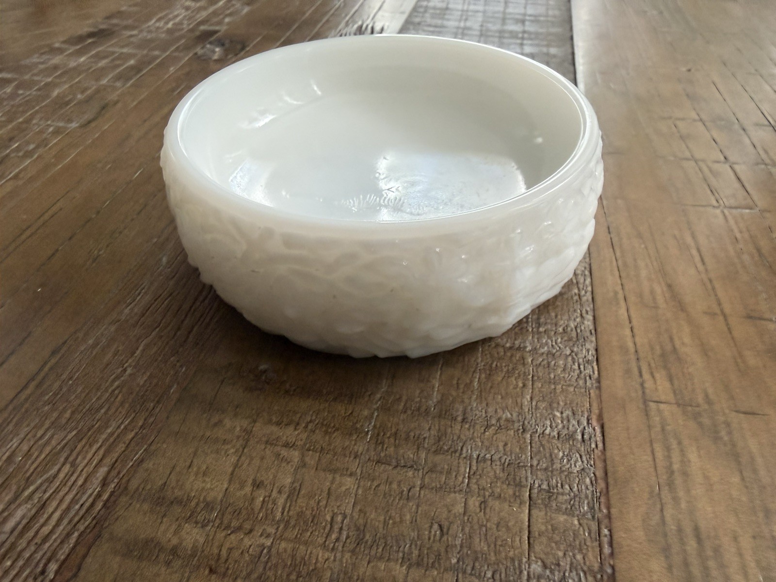 Avon Milk Glass Trinket Dish Ash Tray 4