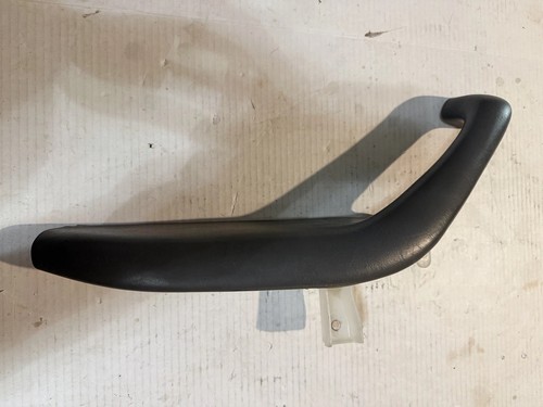 2001-2007 Toyota Sequoia Tundra DRIVER Door Left Handle Armrest Arm Rest Gray