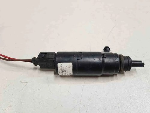 AUDI A6 4A2, C8 Scheinwerferwaschmotor 3B0955681A 2.50 Diesel 210kw 32717453