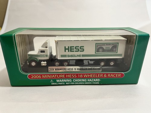 Miniatura Hess 18 Wheeler & Racer 2006 nuova con scatola spedizione gratuita - Foto 2 di 6