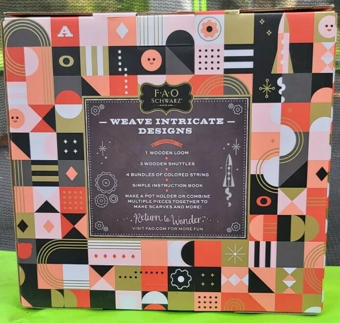 fao schwarz loom