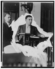 8" x 10" Photo 1931 Dutch Schultz standing being arraigned in court