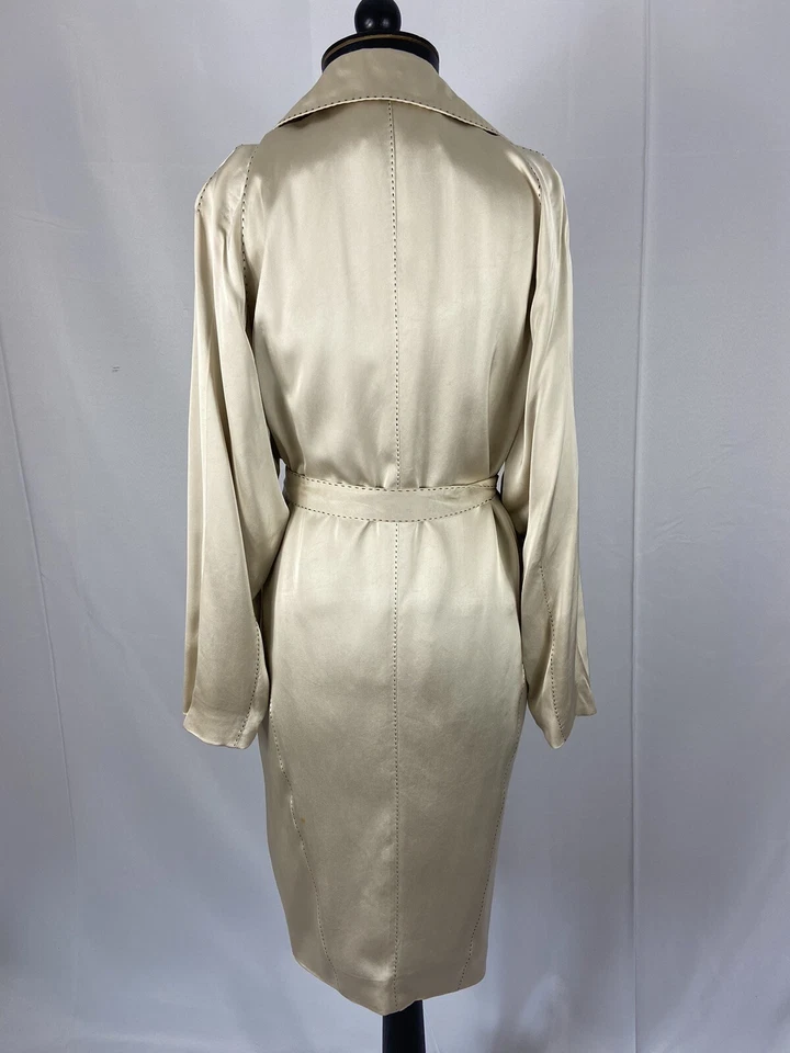 Donna Karan Size 10 Vintage Couture Cream Satin Evening Coat - Image 3 of 3