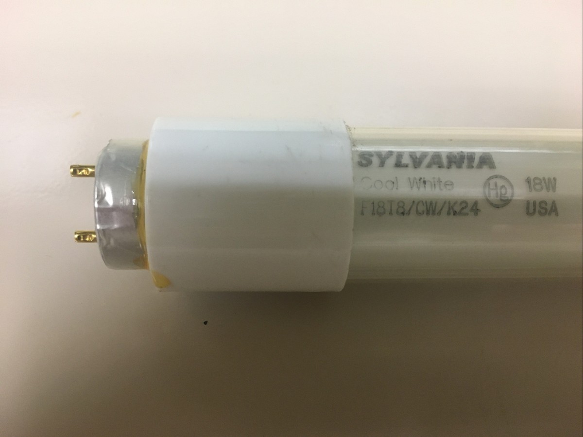Sylvania F18T8CW/K24 18 Watt T8 Cool White Fluorescent Appliance