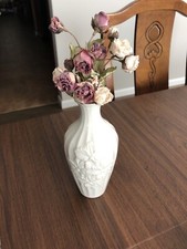 Lenox 7” Orchid Vase 24 Karat Hand Decorated Rim Made In USA🇺🇸