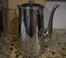 1880 Hospitality Noblesse Stainless Steel Coffee Tea Pot Server Gooseneck 64 oz.