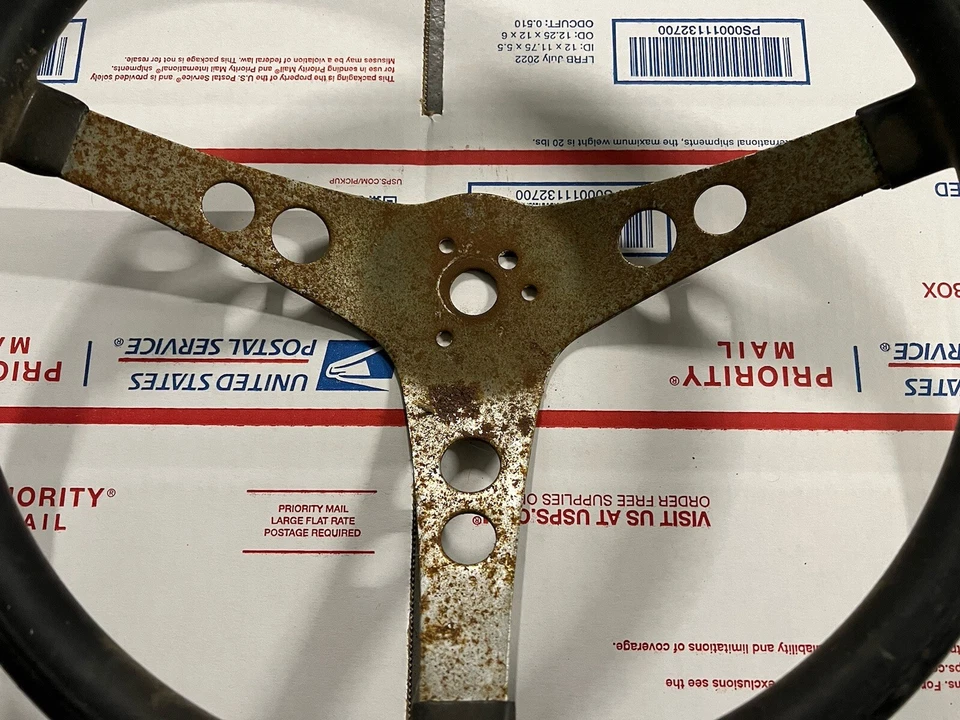 Volante vintage AMERICAN GRAFFITI John Milner 1932 Ford cupé Hot Rod antiguo Foto 2 de 4