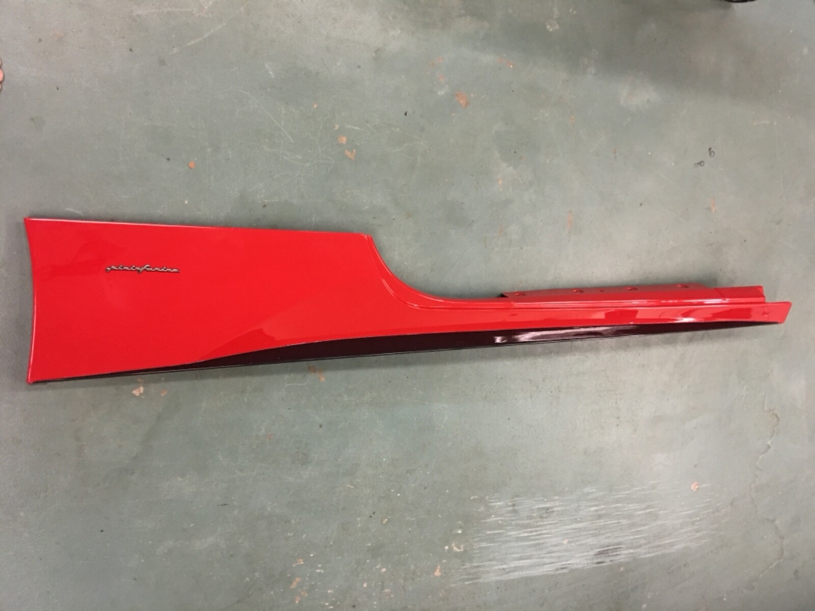 ferrari 458  carbon fiber right rocker molding