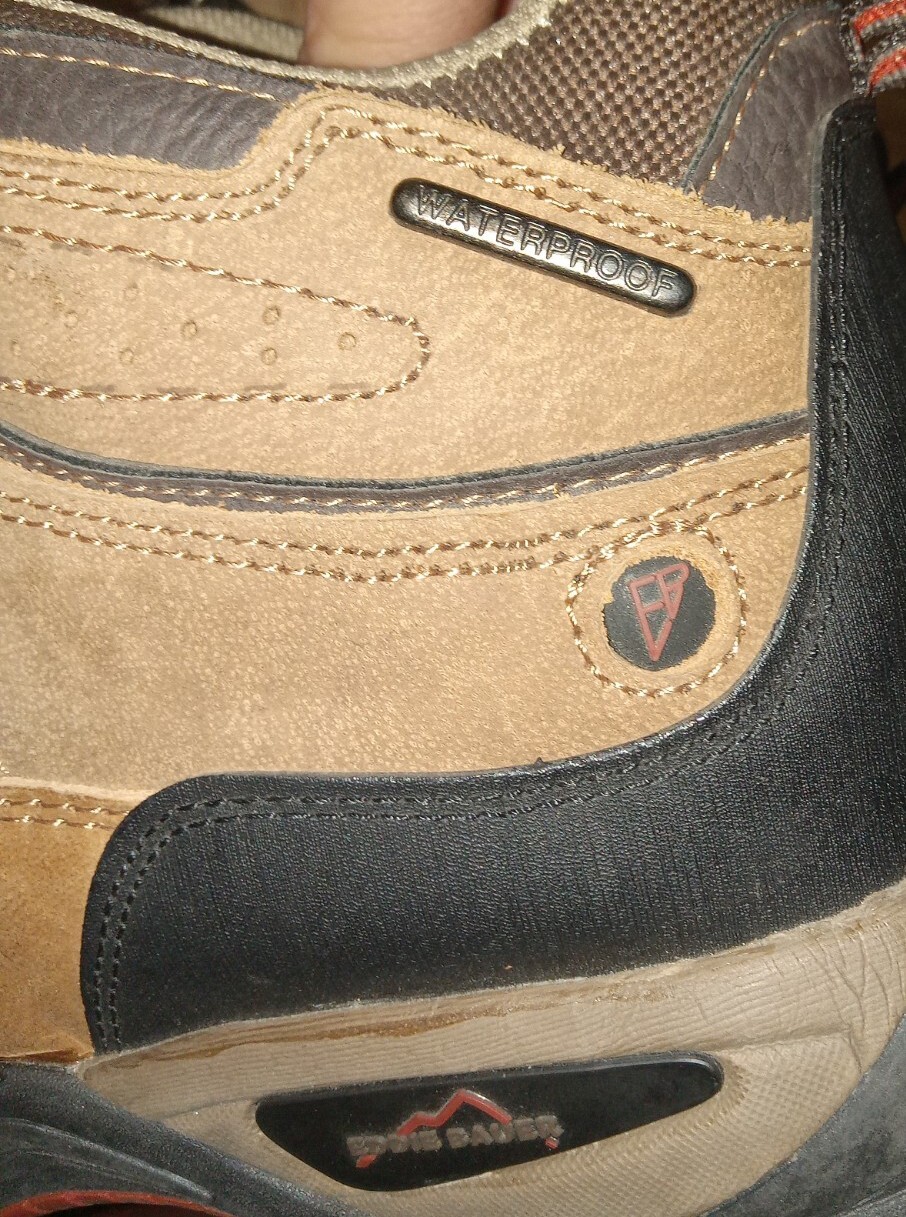 Eddie Bauer M3039 Men's Sz 10M Hiking Boots WATERPROOF Leather Uppers