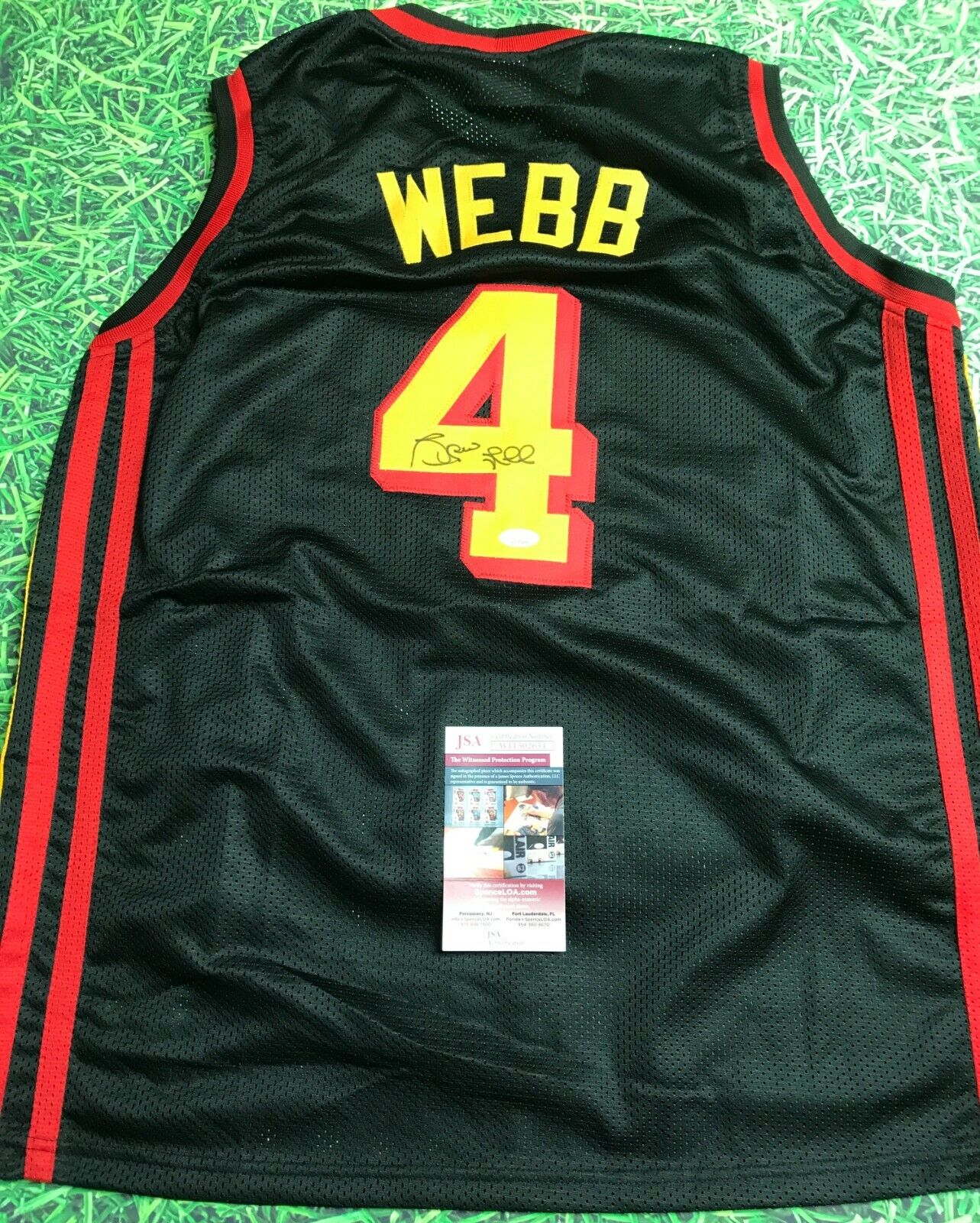Picture 1 of 3