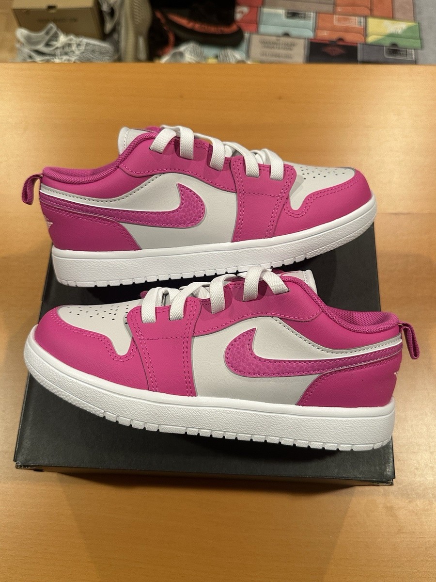 る*ー様 Nike Air Jordan 1 Low ホワイト/ピンク Nike Air Jordan 1 Low ピンク/ホワイト 【公式通販】