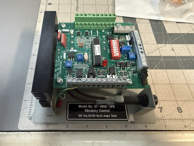 TS Engineering ST-1900-OFK Smart Trigger Vibratory Controller