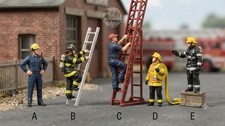 Firefighter Ladder Climbing Miniature Figures 1:87  1:64 Scale