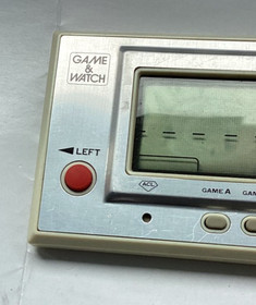 Vintage 1980 GAME & WATCH - VERMIN MT-03 - LCD Game (Very Good Condition)